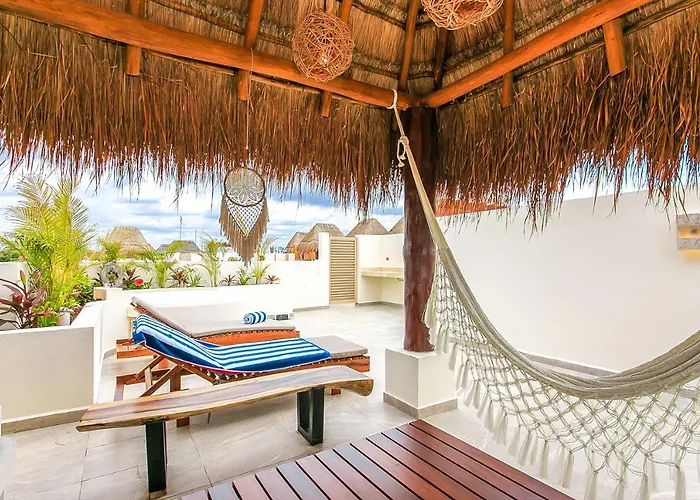 Complex With An Alluring Pool & Tropical Vibes By Stella Rentals! Apartamento *